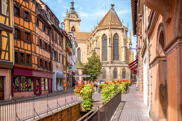 Wall Mural - Cityscaspe view on the old town with saint Martin cathedral in Colmar, famous french town in Alsace region