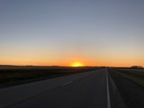 Fototapeta Na sufit - road at sunset