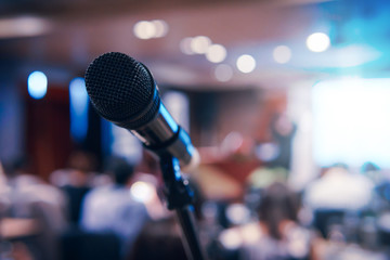 wireless microphone in seminar room