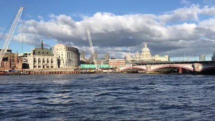 Canvas Print - La Tamise à Londres