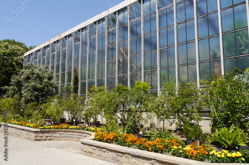 Glasfront Gewachshaus Botanischer Garten Tubingen Buy This Stock