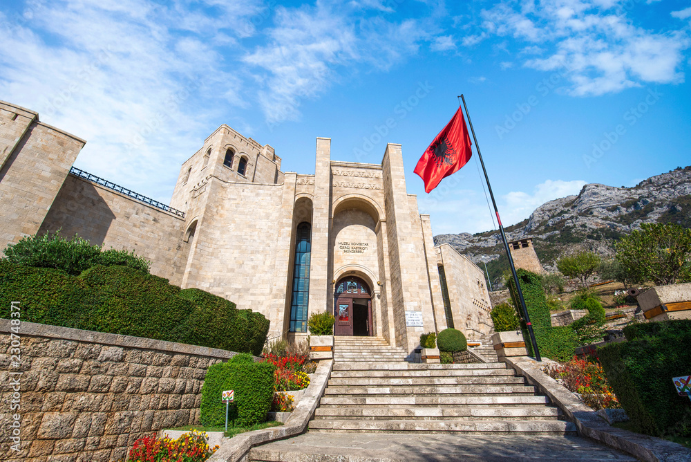 Obraz na płótnie The Skanderbeg Museum in Kruje, Albania. The building of George Castriot ( Skanderbeg ) - national albanian hero. Kruje ( Kruja ) Castle and fortress  w salonie