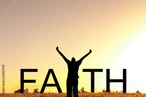 Cuadros en Lienzo Faith text with Celebrating Man