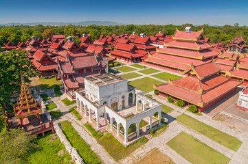 Wall Mural - The Mandalay Palace, located in Mandalay, Myanmar, is the last royal palace of the last Burmese monarchy.