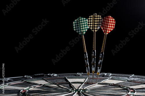 Darts 3 Darts In Triple 20 Black Background Comprar Esta