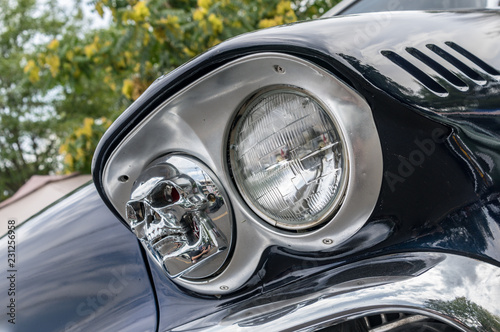 Fényképezés  skull headlight