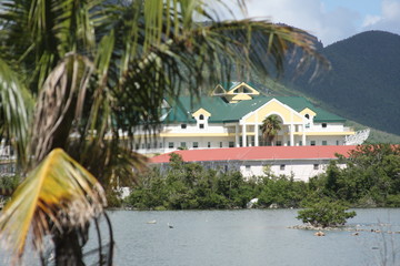 Wall Mural -  building on bay