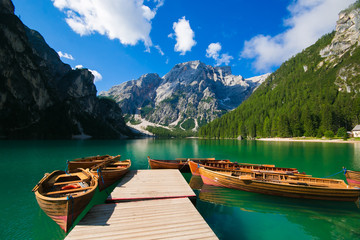 Wall Mural - Barchette nello splendido lago di Braies in Alto Adige