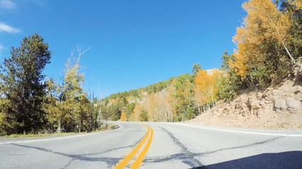 Aufkleber - Driving on mountain highway 67 to Colorado Springs in Autumn.