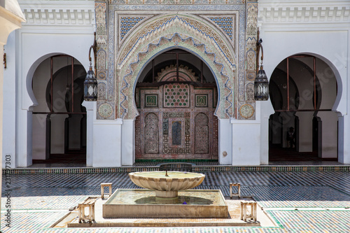 Fotomural Qarawiyyin mosque, Fez, Morocco, 2017