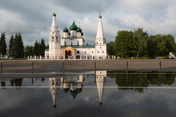 Wall Mural - Temple of Elijah the Prophet in Yaroslavl on a summer day after rain, Russia
