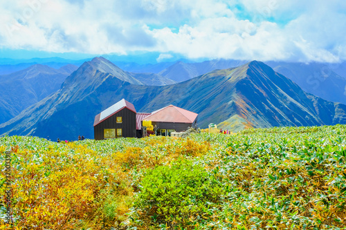 肩の小屋と谷川岳主脈縦走路 Stock Photo Adobe Stock