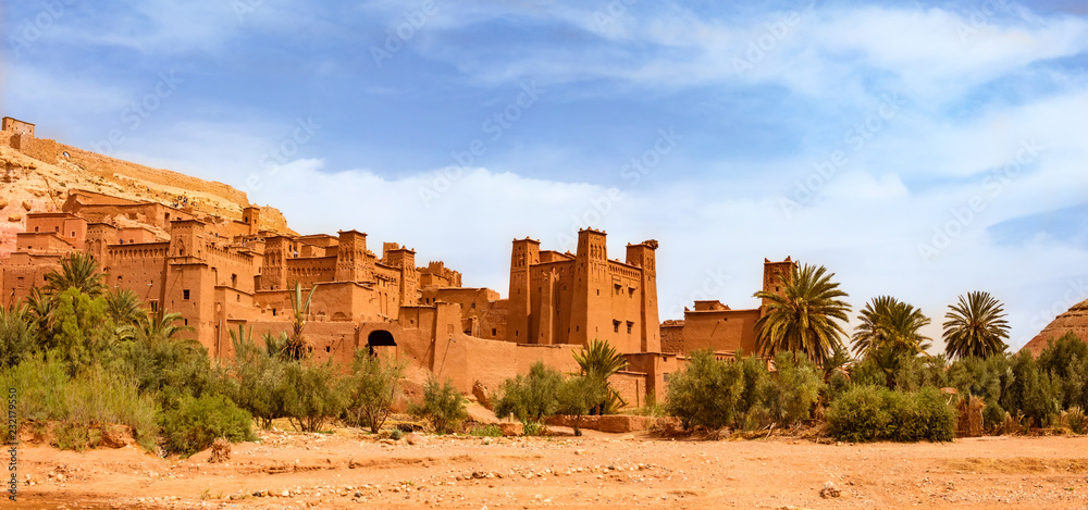 Kasbah Ait Ben Haddou near Ouarzazate Morocco. UNESCO World Heritage Site - obrazy, fototapety, plakaty 