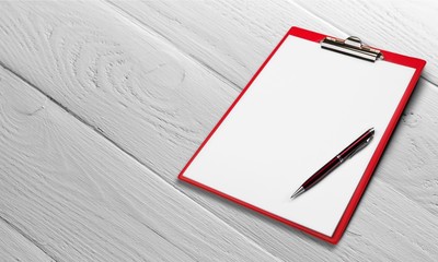 Poster - Blank  clipboard with a pen isolated on white background