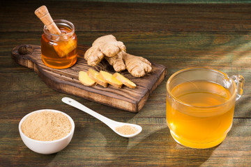 Poster - Healthy drink of ginger, lemon and honey - Zingiber officinale