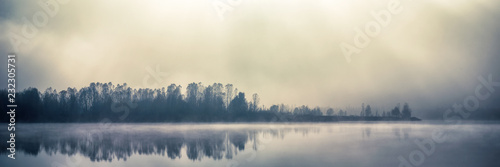 Cuadros en Lienzo Mist fall lake in Kyiv, Ukraine 2018