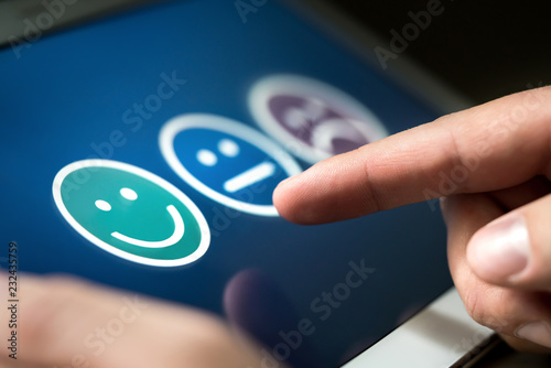 Fotomural Survey, poll or questionnaire for user experience or customer satisfaction research