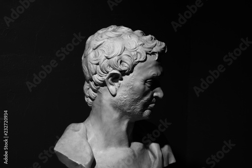Fotomural Ancient bust of prophet Jeremiah by Donatello