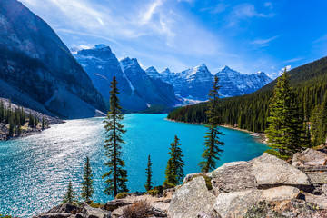 Wall Mural - Icy water of the lake Moiraine