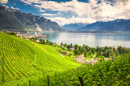 Cuadros en Lienzo Montreux city with Swiss Alps, lake Geneva and vineyard on Lavaux region, Canton Vaud, Switzerland, Europe