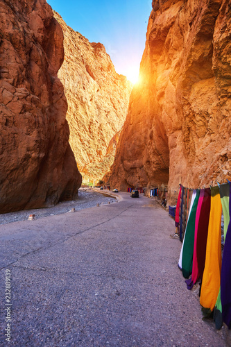 Cuadros en Lienzo Todgha Gorge or Gorges du Toudra is a canyon in High Atlas Mountains near the to