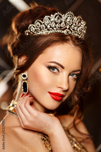 Woman Queen Princess In Crown And Lux Dress Lights Party