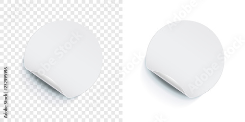 Fotografía Round sticker tag with peel fold corner