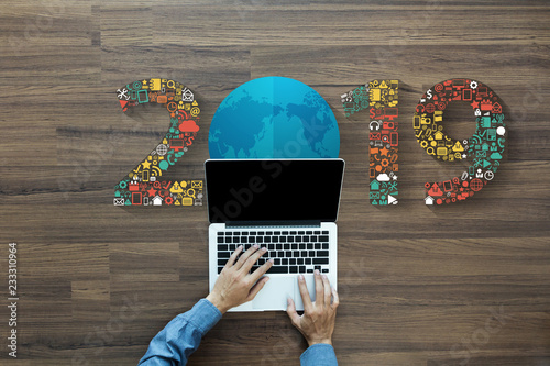 Fotografiet 2019 new year business innovation technology set application icons, With busines