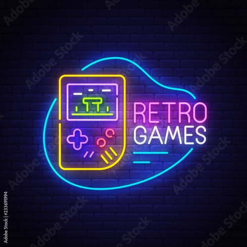 Photo  Retro Games neon sign, bright signboard, light banner