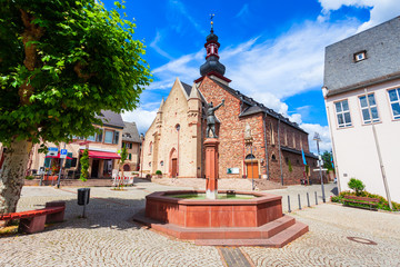 Wall Mural - St. Jakobus catholic church, Rudesheim