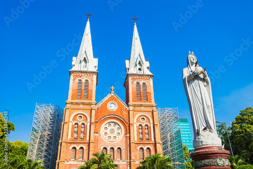 Zdjęcie XXL Bazylika katedralna Notre Dame w Sajgonie