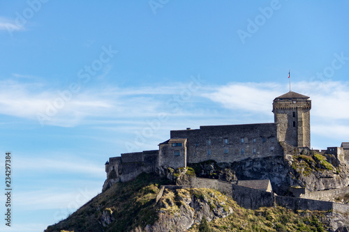 Zdjęcie XXL Grodowy fort w Lourdes Francja