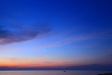 Wall Mural - sunset over the sea