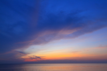 Wall Mural - sunset over the sea