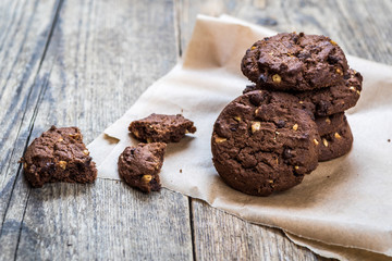 chocolate chip cookies