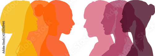 Cuadros en Lienzo Profile of six different women - warm