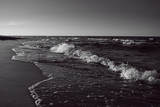 Fototapeta Nowy Jork - Baltic Sea beach black and white
