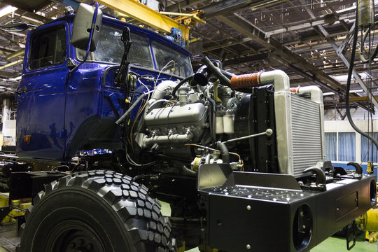  Сar engine repair