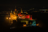 Fototapeta Do pokoju - Burg Hohenzollern Weihnachtsmarkt, vom Zeller Horn aus