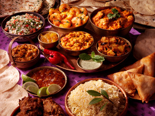 Poster - SELECTION OF COOKED INDIAN DISHES