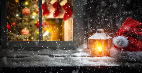 christmas time and window space