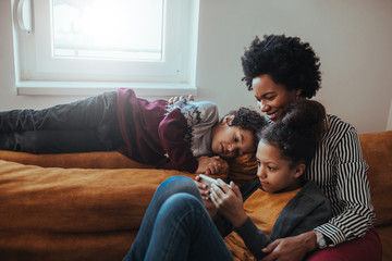 Wall Mural - They're one connected family