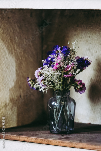 Bouquet De Fleurs De Champs Sèches Buy This Stock Photo