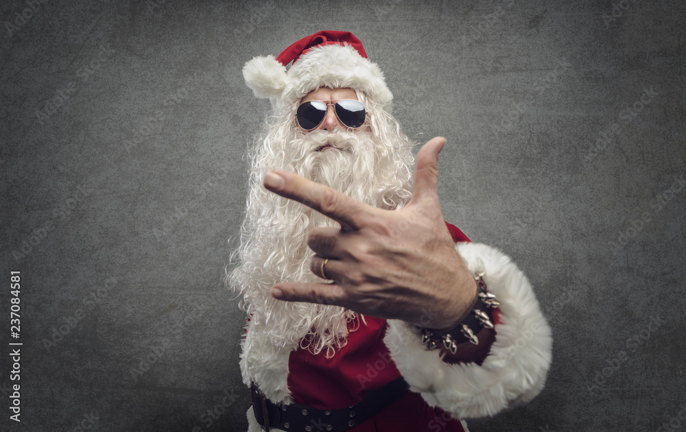 Fotografia do Stock Cool rock Santa Claus | Adobe Stock