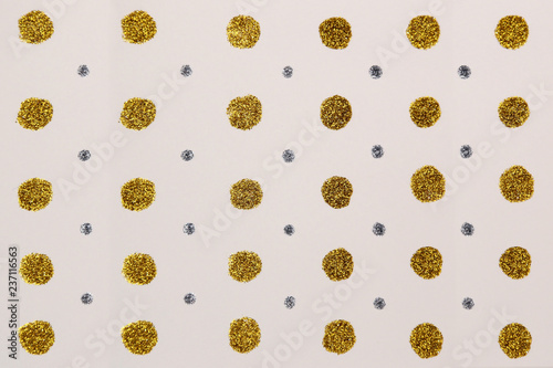 ゴールドとシルバーのドット柄テクスチャー 正面 Stock Photo Adobe Stock