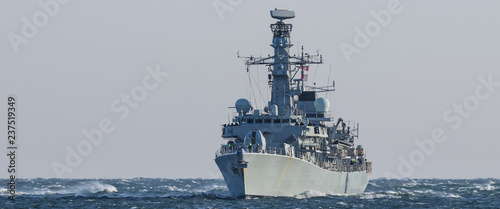 Fotomural WARSHIP - Frigate on a patrol in the sea
