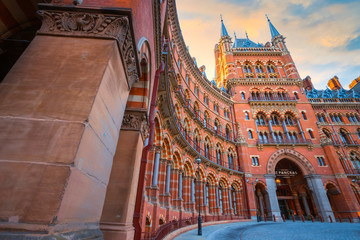 Poster - St Pancras stationin London, UK