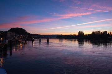 Canvas Print - Sunset on the river Seine in France traveling by boat