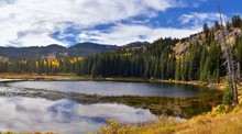 Silver Lake By Solitude And Brighton Ski Resort In Big Cottonwood Canyon. Panoramic Views From The Hiking And Boardwalk Trails Of The Surrounding Mountains, Aspen And Pine Trees In Brilliant Fall Autu