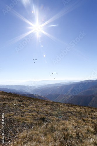 Fotografia paragliding, good paragliding, paragliding high in the mountains